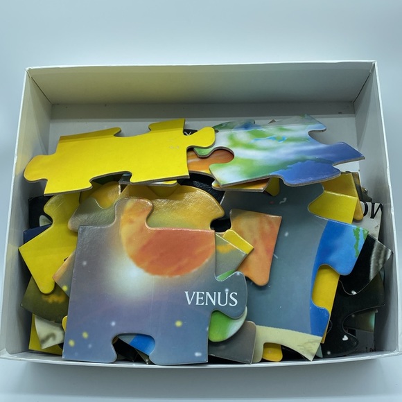 Melissa & Doug Solar System Extra Large Floor Puzzle 48 Jumbo Pieces #413 - Picture 10 of 10